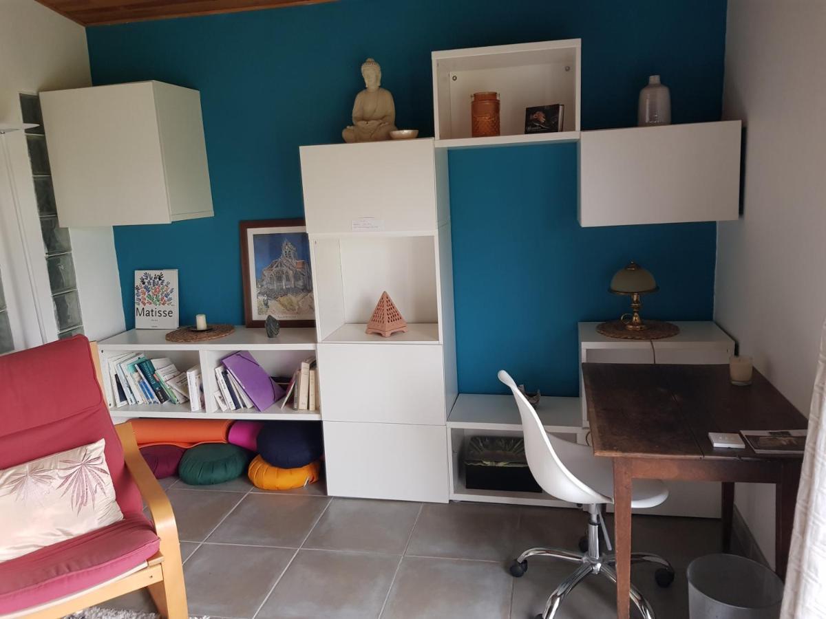 Chambre Avec Salle De Bains Privative Boutiers-Saint-Trojan Ngoại thất bức ảnh